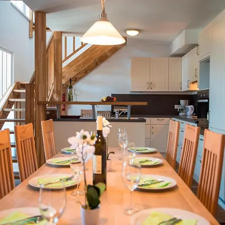 Penthouse In Near Lifts * באד גסטיין